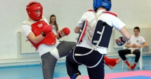 Stire din Sport : Pentru cei puternici! Spectacol total la Cupa Extreme Fight