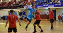Stire din Sport : Spectacol în liga secundă. AHC Dobrogea Sud ll vs. HC Farul