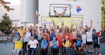 Stire din Sport : Sportivii de legendă ai României s-au întrecut pe terenul de baschet