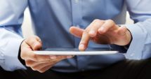 Stire din Politică-Administrație : Vot cu tablete în Parlament! Testele încep săptămâna viitoare