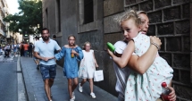 Stire din Actualitate : 120 de butelii, ce urmau să fie folosite pentru atentate cu bombă la Barcelona, descoperite la Alcanar