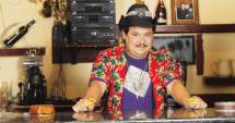 Stire din Diverse : "Trei băieți fierbinți", în Mamaia, la Harlequin