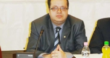 Stire din Social : CINE ESTE OMUL-MINUNE. Este bugetar și are 14 job-uri
