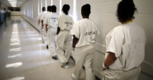 Obama a scurtat pedepsele pentru 98 de condamnați