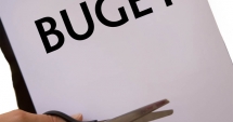 Stire din Economie : Statul ia cu trei mâini și cheltuiește cu zece