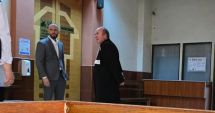 Stire din Eveniment : Milionarul Ștefan Mandachi are ordin de protecție. Și-a agresat iubita de față cu fetița lor
