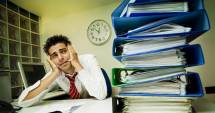 Stire din Sănătate : Lucrezi prea mult? Consecințele faste ale muncii în exces