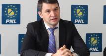 Stire din Politică-Administrație : "Depunem vineri moțiunea de cenzură, calculul matematic ne dezavantajează"