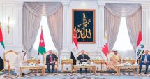 Stire din Actualitate : Summit la Al-Alamein, oraş din Egipt, cu participarea a cinci lideri din ţări arabe