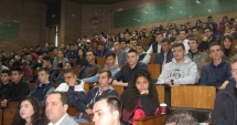 Stire din Economie : Sunt tineri care cred că vor câștiga banii ușor, dacă se fac marinari. Uitați acest lucru!