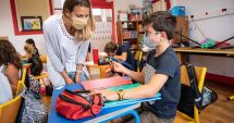 Stire din Cultură-Educație : Din nou la şcoală! „Copiii vor fi testaţi doar în prezenţa părinţilor!”