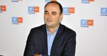 Stire din Politică-Administrație : Ape tulburi în USR Constanţa. Dumitru Caragheorghe acuză toată conducerea filialei. "Aşteptăm rezoluţii de la Bucureşti"