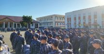 Stire din Eveniment : Militari de la 15 ani. Bobocii Colegiului Național "Alexandru Ioan Cuza", pregătiți pentru viața în armată