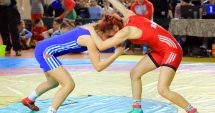Stire din Sport : Sute de tineri luptători, la Memorialul "Ioan Bărbătei"
