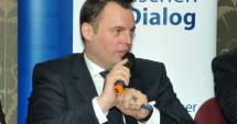 Stire din Cultură-Educație : Despre democrație și provocările ei, la Universitatea Ovidius Constanța