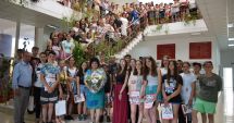 Stire din Cultură-Educație : Prima serie de copii veniți în tabără pe litoral, cu sprijinul Primăriei Cumpăna, se apropie de final
