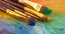 Stire din Cultură-Educație : O talentată elevă de clasa a VII-a  își vernisează expoziția la Mangalia