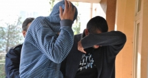 Stire din Eveniment : DOI COPII DIN CONSTANȚA AU BĂGAT SPAIMA ÎN FEMEI! Patru victime lasăte fără bunuri