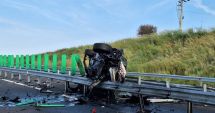Stire din Eveniment : Accident terifiant pe autostradă! Mașina unui tânăr de 21 de ani a fost făcută praf