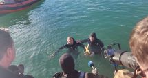 Stire din Social : Un profesor, un inginer contructor și un tânăr sportiv sunt cei trei temerari care au scos crucile din mare, de Bobotează