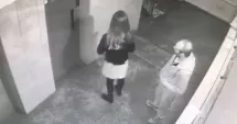 Stire din Eveniment : Tânără de 19 ani, jefuită în plină stradă. Hoțul este căutat de polițiști