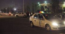 Stire din Eveniment : Bătaie între taximetriști și șoferii Uber. Sunt mai mulți răniți, 12 persoane au fost duse la audieri