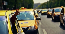 Stire din Eveniment : Taximetriștii încep anul contestând aplicațiile de transport. "Nu respectă legislația"
