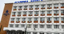 Stire din Eveniment : Ziua Porților Deschise la Academia Navală „Mircea cel Bătrân”. Vizitatorii pot explora campusul și oferta educațională
