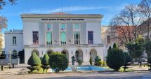 Stire din Cultură-Educație : Teatrul „Oleg Danovski” anunță modificarea orei de începere a spectacolelor