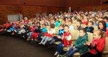 Stire din Cultură-Educație : Copiii, invitați la "Punguța cu doi bani"