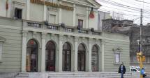 Stire din Cultură-Educație : Teatrul de Stat  vă invită  la o porție de râs