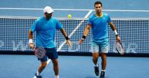 Stire din Sport : Galerie foto. Moment istoric pentru tenisul românesc! Tecău și Rojer câștigă Turneul Campionilor, după finala cu Mergea și Bopanna