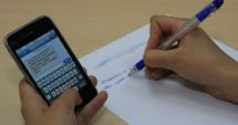 Stire din Eveniment : O elevă eliminată de la bacalaureat anul acesta pentru că a intrat în sală cu telefonul a câștigat în instanță dreptul la examen
