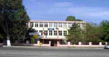 Stire din Cultură-Educație : Sancțiuni drastice și la Liceul TELECOM