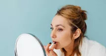 Stire din Sănătate : Secretul unui ten frumos, fără rutină complicată