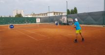 Stire din Sport : Meciuri tari la Tenis Club Bright. Surprize făcute de români la ITF WORLD TENNIS TOUR J3-BRIGHT TROPHY