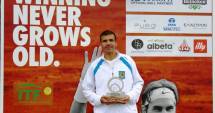 Stire din Sport : Tenis: Sorin Donescu, câștigător al turneului de la Thesaloniki