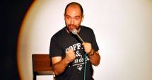 Stire din Cultură-Educație : Stand-up comedy  cu Teo, la Harlequin
