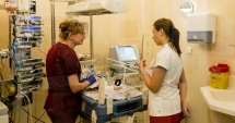 Stire din Social : Medicii constănțeni,  școliți la București, pentru îngrijirea micuților  născuți prematur