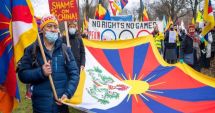 Tibetanii denunţă „Jocurile ruşinii” de la Beijing în faţa sediului Comitetului Olimpic Internaţional