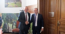 Stire din Economie : Tineri din Danemarca, în vizită de studiu la Ministerul Agriculturii