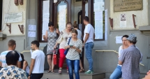 Stire din Cultură-Educație : Cine ajunge la catedră,  din toamnă? Examenul  de titularizare a făcut prăpăd  în rândul profesorilor candidați