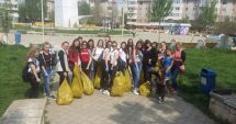 Stire din Social : Sute de tone de deșeuri adunate  în campania "Curățăm Constanța noastră"