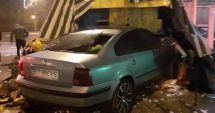 Stire din Eveniment : ACCIDENT RUTIER în miez de noapte: a DISTRUS O TONETĂ, după ce a pierdut controlul volanului