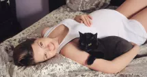 Stire din Sănătate : Măsuri simple care reduc riscul de toxoplasmoză în sarcină