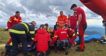Stire din Eveniment : Supravieţuitorul tragediei din Făgăraş a aşteptat ajutorul ore bune, lângă prietenii pe care i-a văzut murind