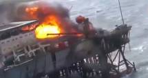 Stire din Economie : Tragedie pe o platformă petrolieră  din Marea Caspică