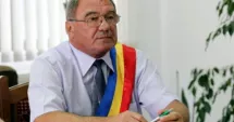 Stire din Politică-Administrație : Traian Cristea, edilul care a condus Costineștiul timp de două decenii, împlinește 80 de ani