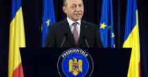 Stire din Politică-Administrație : Traian Băsescu: Le mulțumesc românilor pentru onoarea de a le fi președinte timp de zece ani