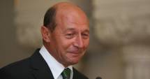 Stire din Politică-Administrație : Băsescu: Desemnarea lui Dacian Cioloș în funcția de premier este "o soluție bună"
